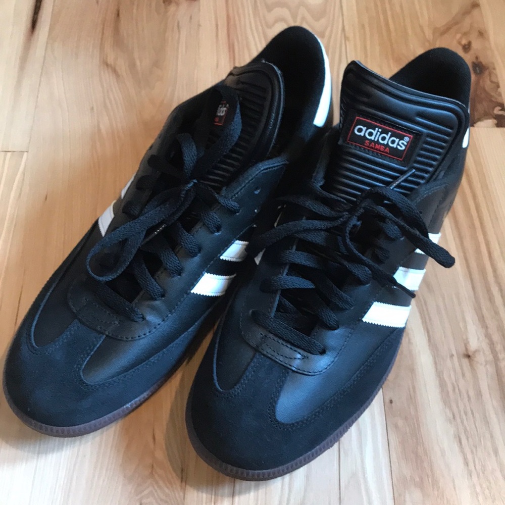 Men’s Adidas Sambas